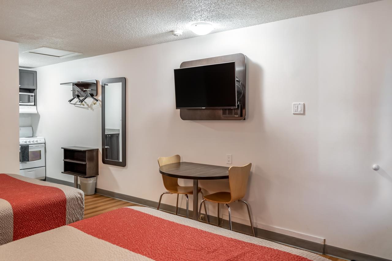 Motel 6-Fort Nelson, Bc Zewnętrze zdjęcie