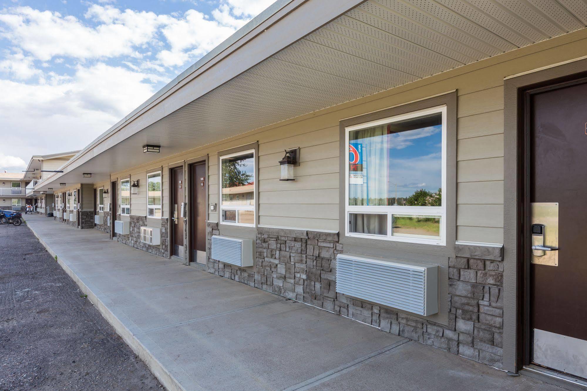 Motel 6-Fort Nelson, Bc Zewnętrze zdjęcie